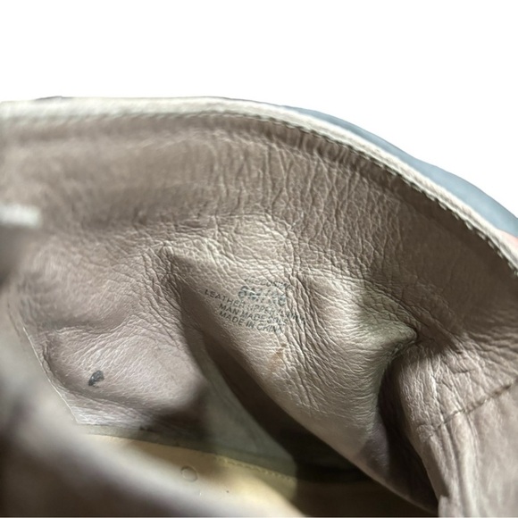 Vince Camuto Cosima Ankle Bootie Suede Open Toe Stacked Heel Women's Size 8 - Picture 9 of 10